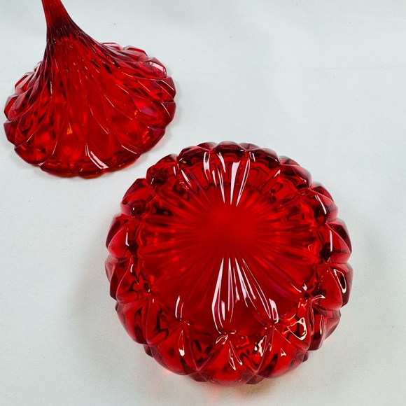 Godinger Shannon Ruby Red Hershey’s Kiss Candy Dish Trinket Holder - Picture 5 of 7